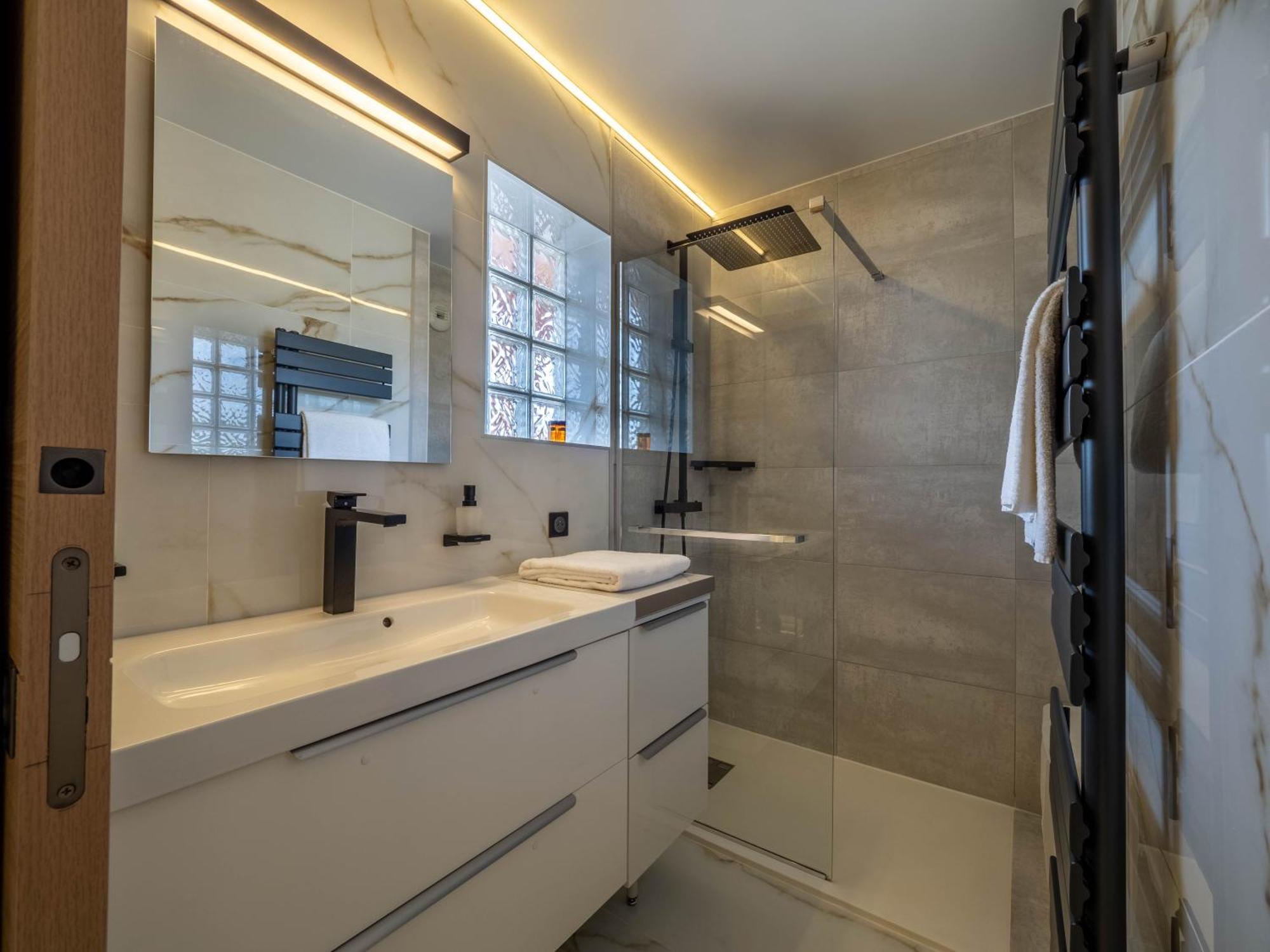 Eden Azur - Residence Hoteliere Golfe-Juan Phòng bức ảnh