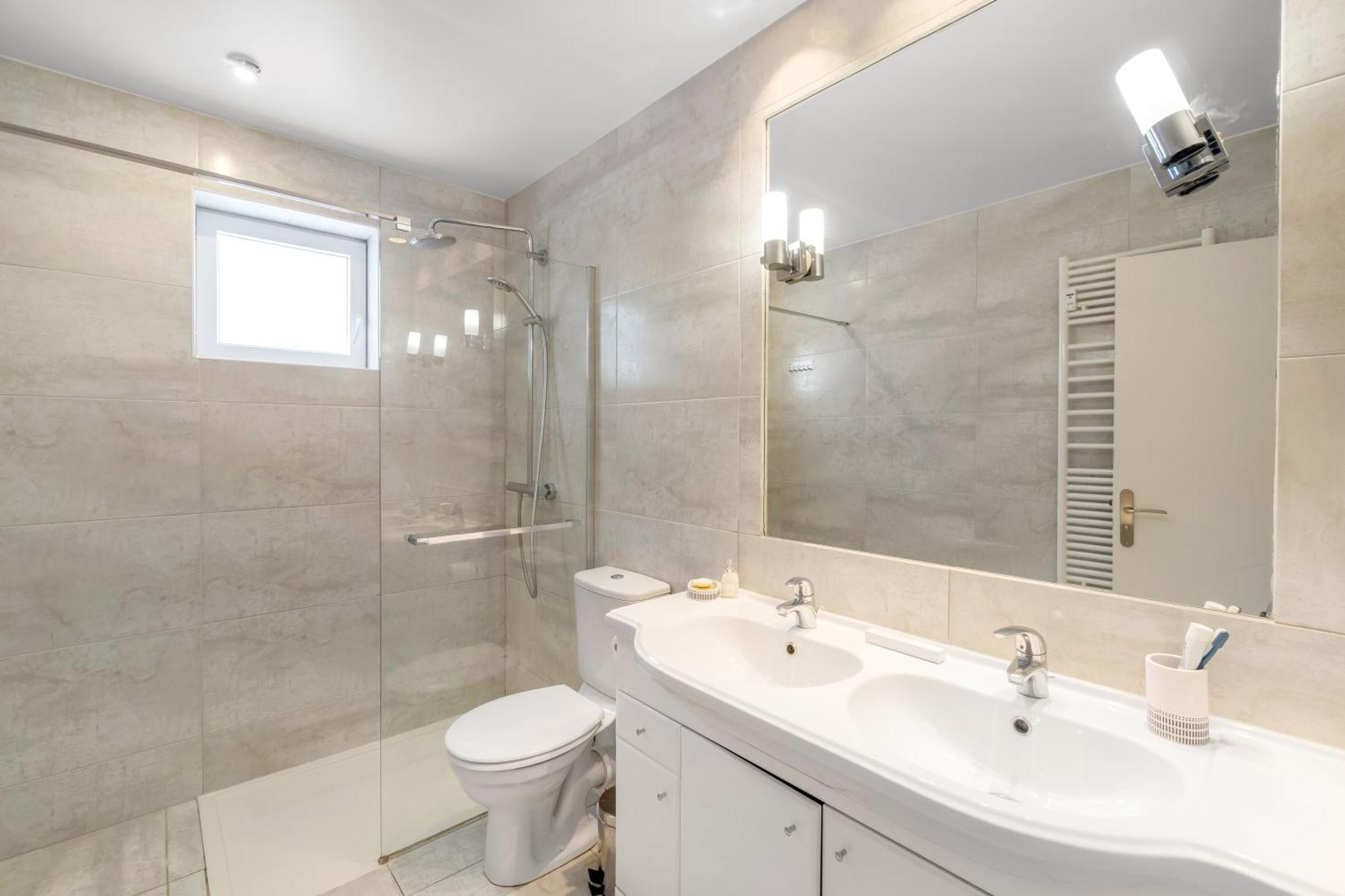 Eden Azur - Residence Hoteliere Golfe-Juan Phòng bức ảnh